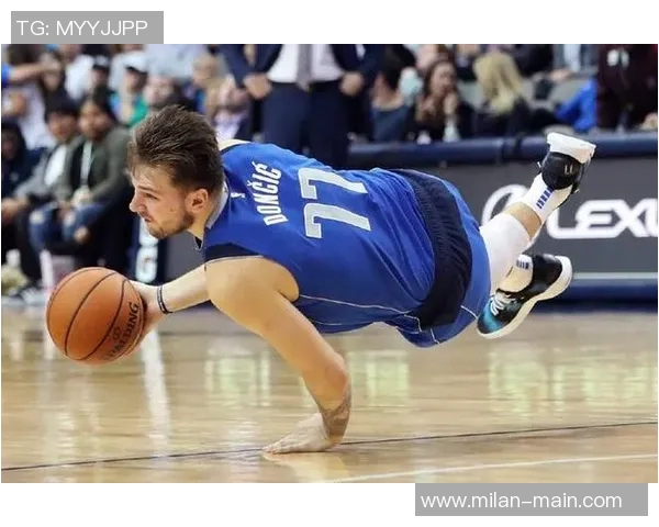 阿德巴约揭秘新进攻体系强调快速节奏与团队协作的重要性