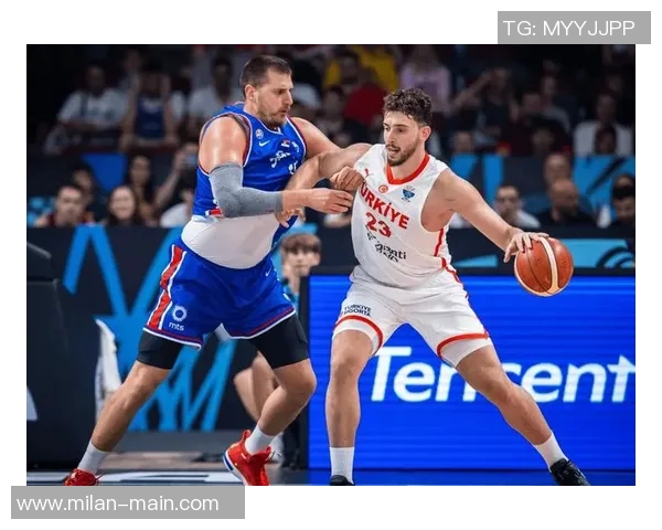 约基奇希望申京能独立发展不愿被贴上自己的标签